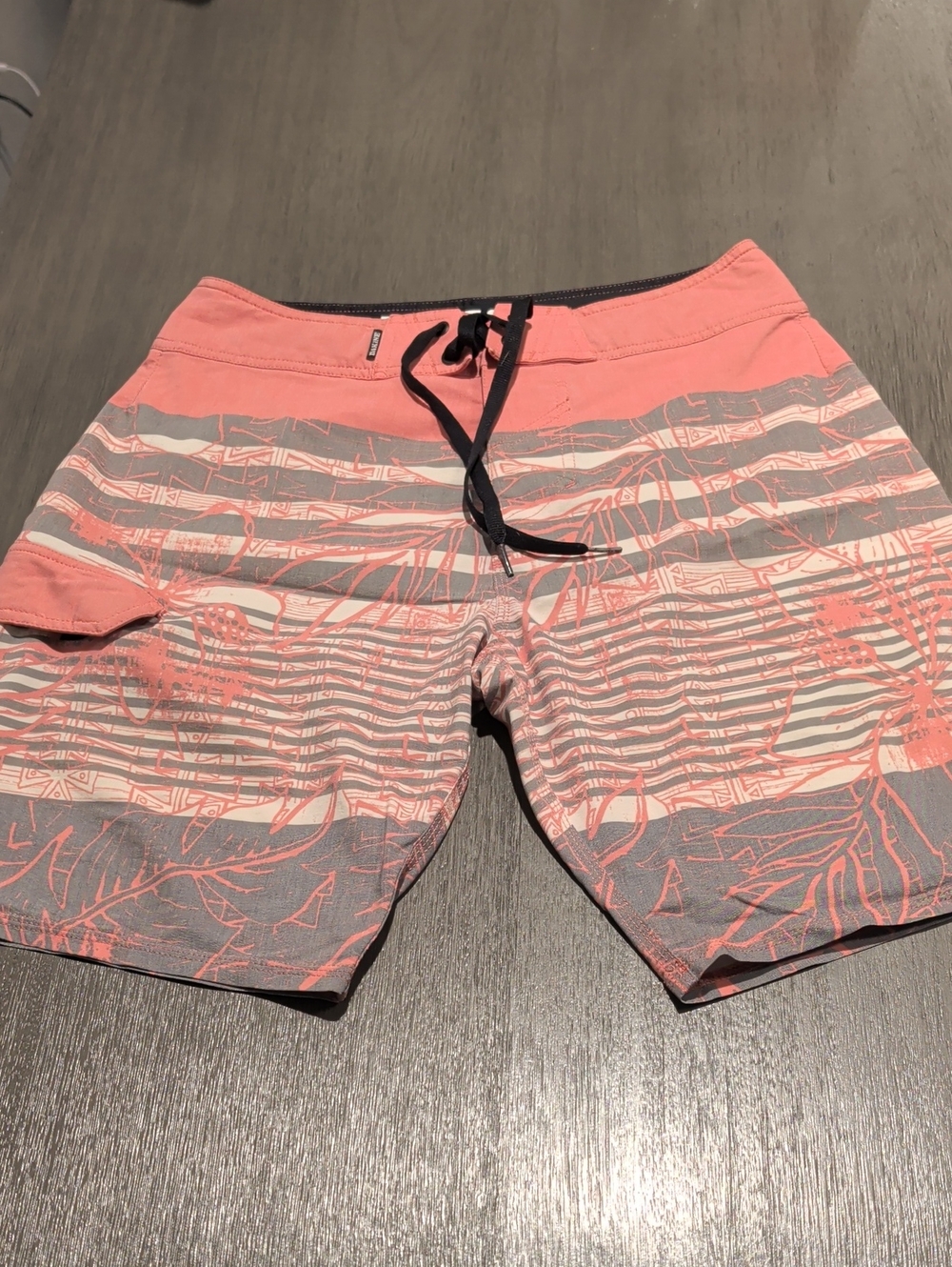 Men's Dakine Lanai Coral and Gray Striped Board Shorts- Size 30